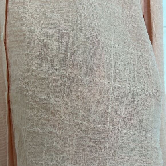 Vince Camuto Lightweight Semi-Sheer Linen-Look Cotton Button Down Blouse Size S - Picture 4 of 8